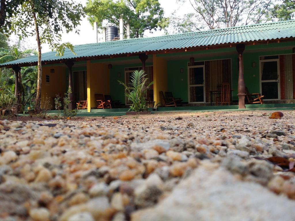 Sigiri La Veranda Lodge Kibissa Exterior photo